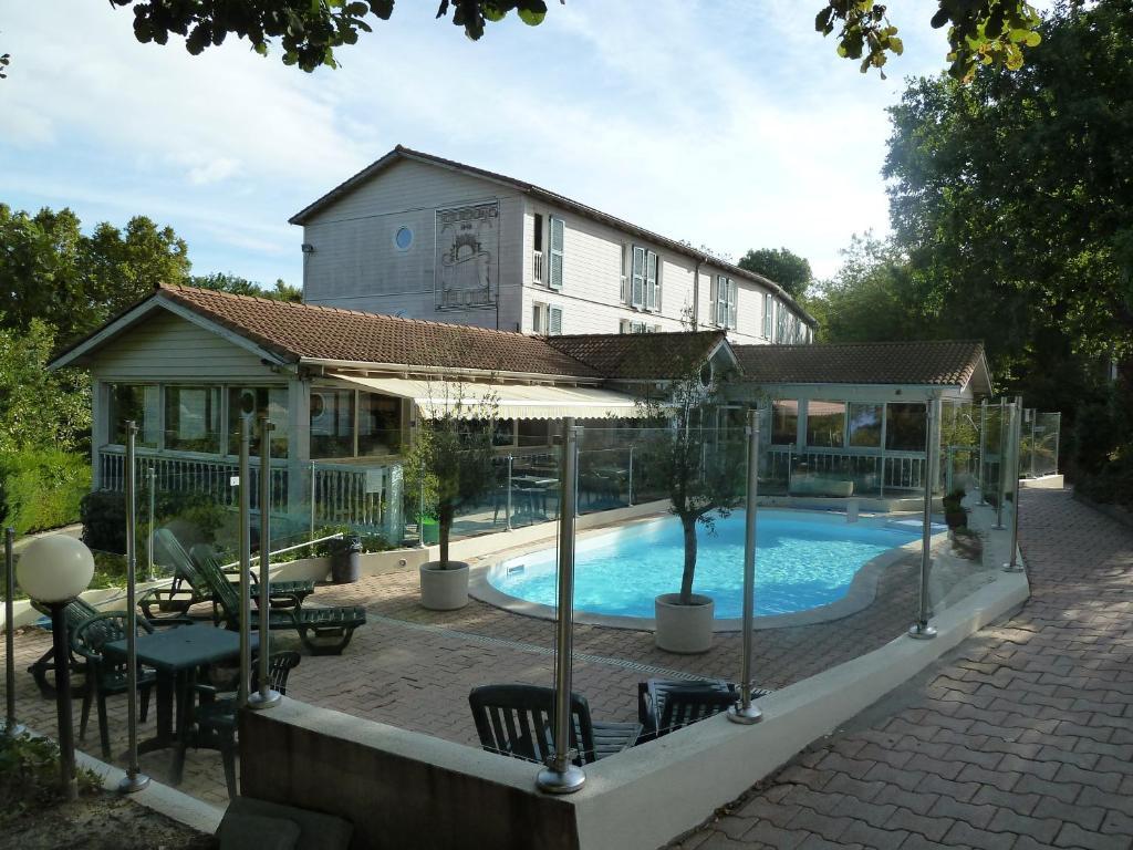 Hotel & Restaurant Heliotel Montferrier-sur-Lez Exterior photo